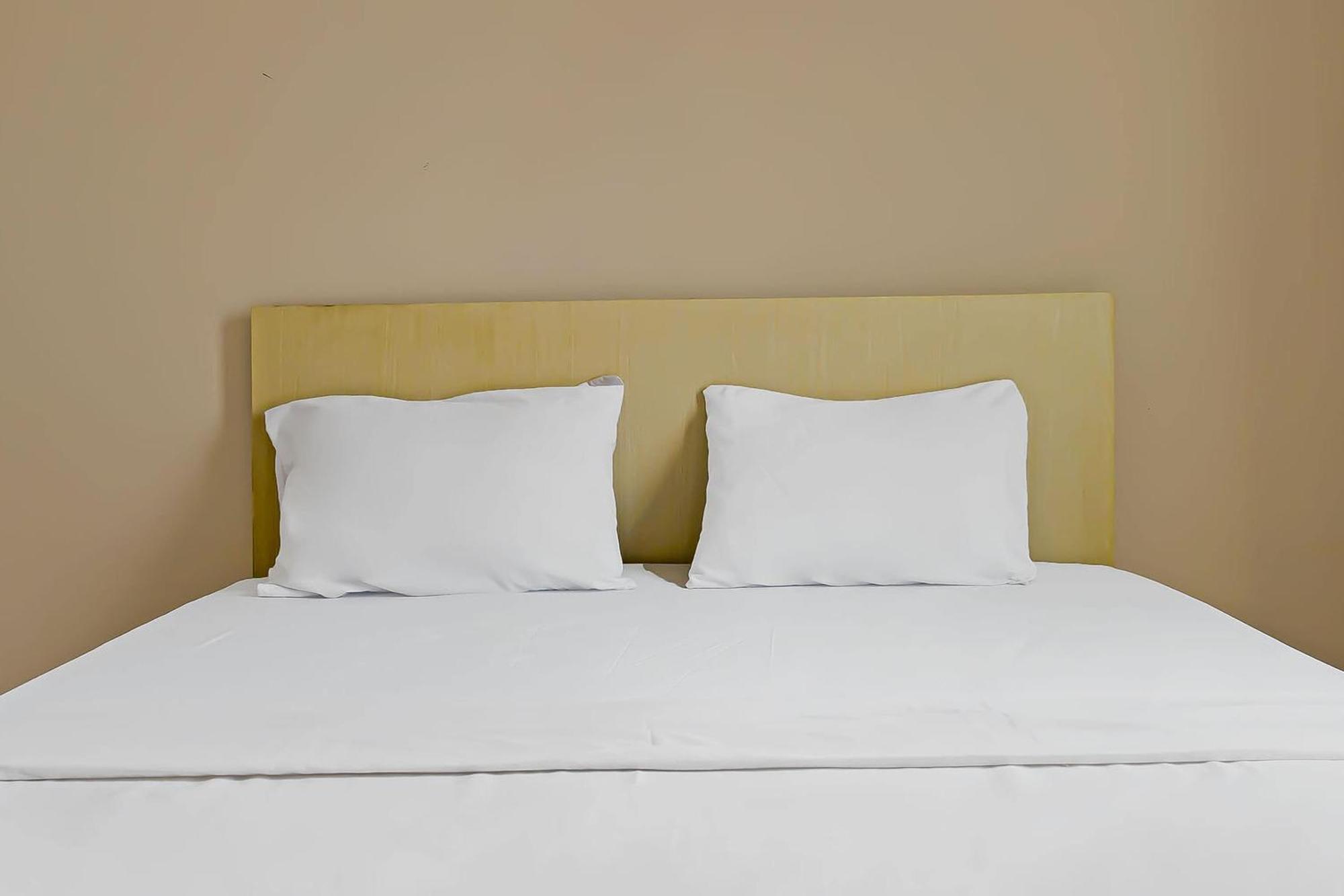 Oyo Life 92720 Mekarwangi Guest House Bandung Ngoại thất bức ảnh